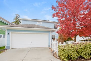 19327 WINDJAMMER CIR CORNELIUS, NC 28031